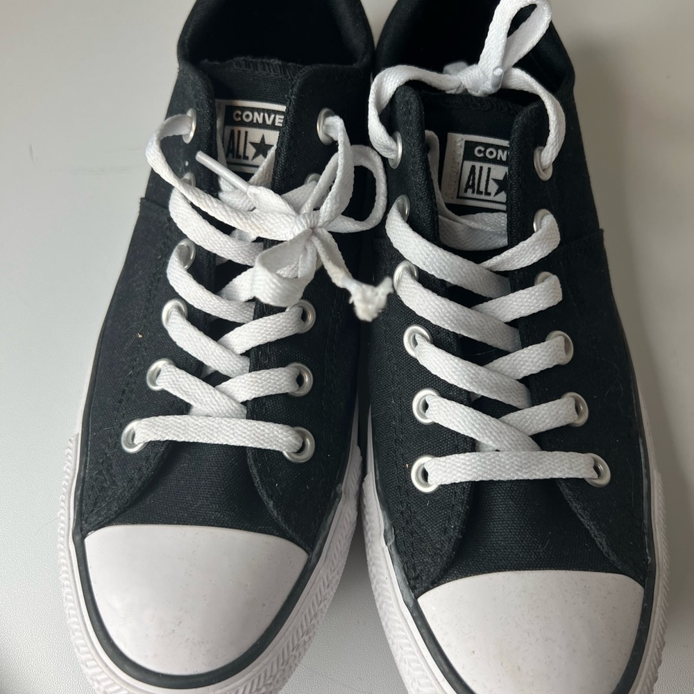 Converse Chuck Taylor All Star Madison Sneakers - Black and White Low-Tops - Picture 5 of 7